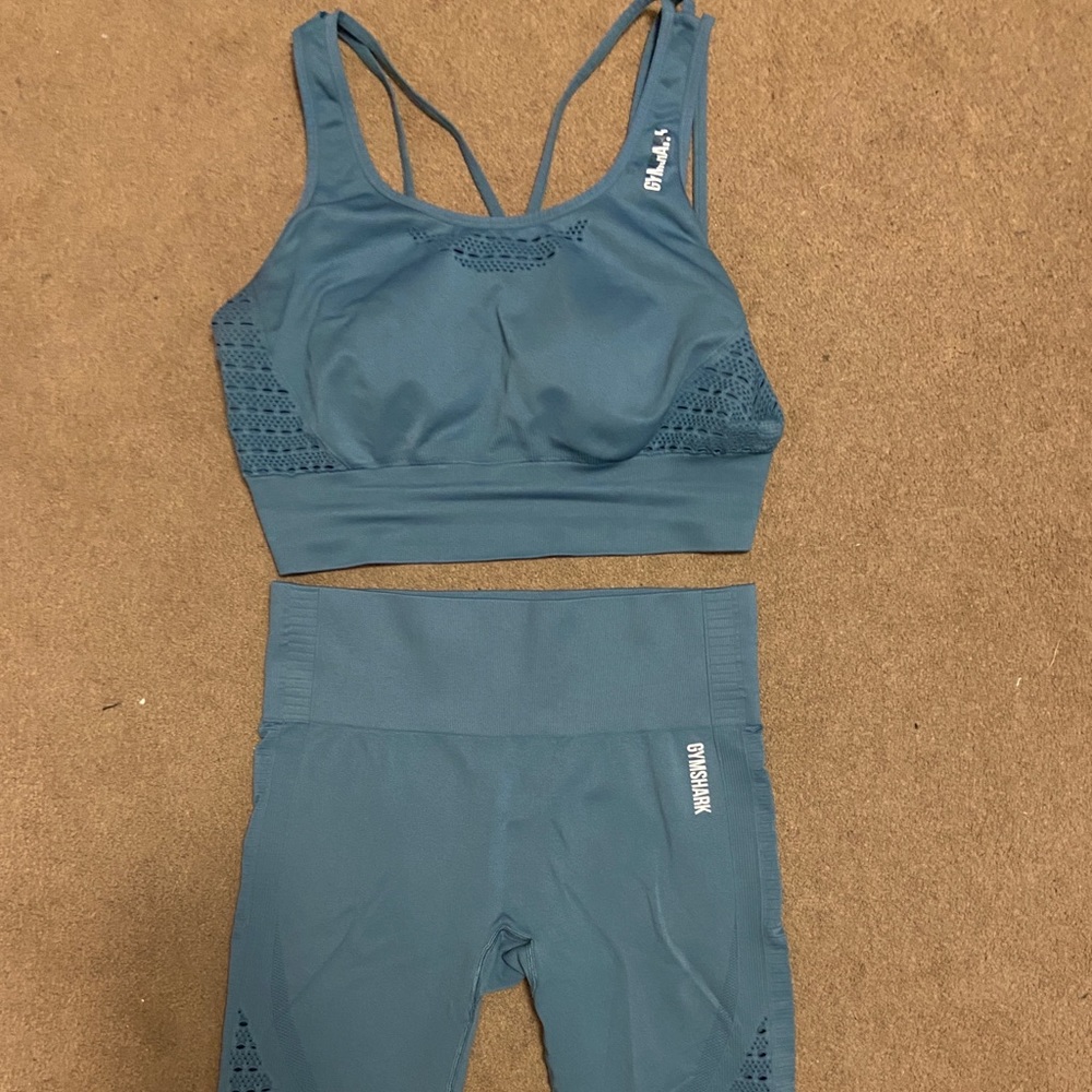 Gymshark Energy+ Set